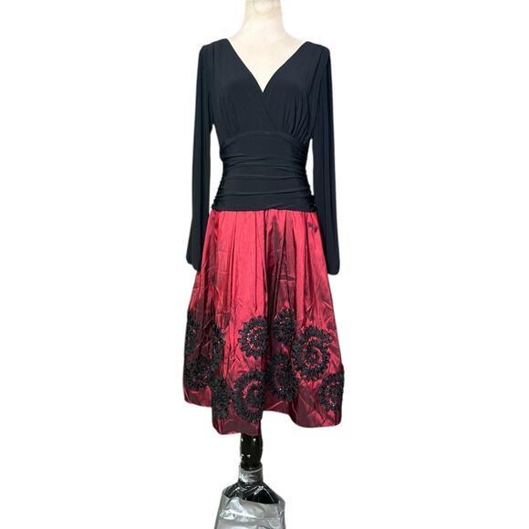 S.L. Fashions Stretch Jersey Bodice Jacquard Floral Print Dress Size 6 - Picture 9 of 15